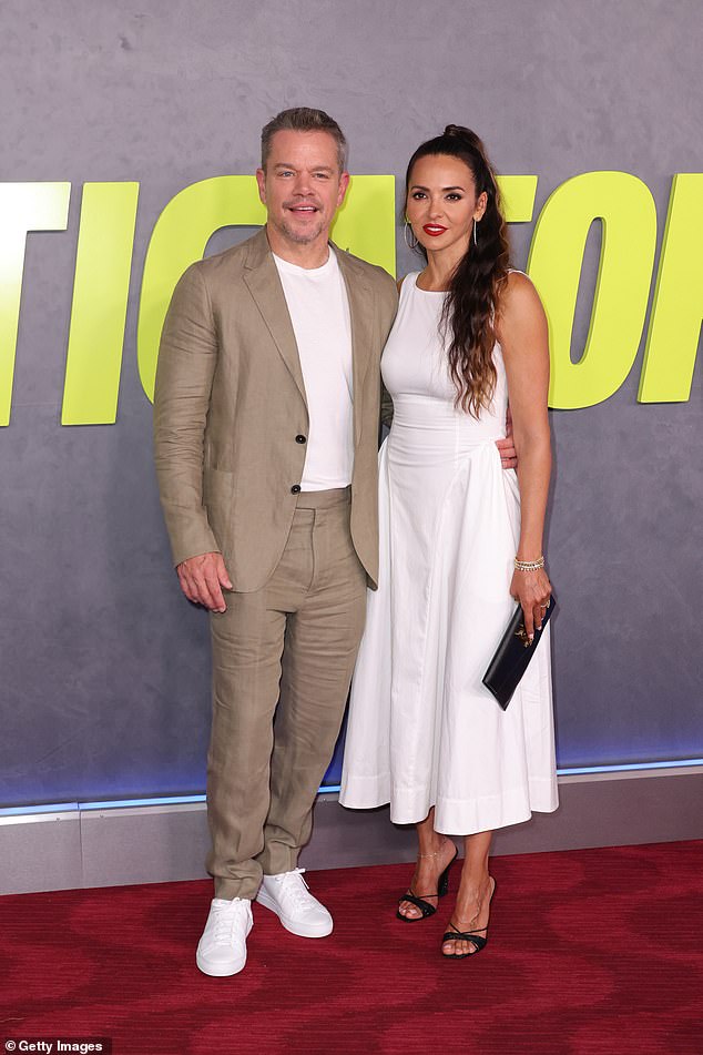 Luciana, who has been married to the Hollywood heartthrob for 18 years, showed off her effortlessly chic style in an elegant white dress, paired with a black clutch and black heels.