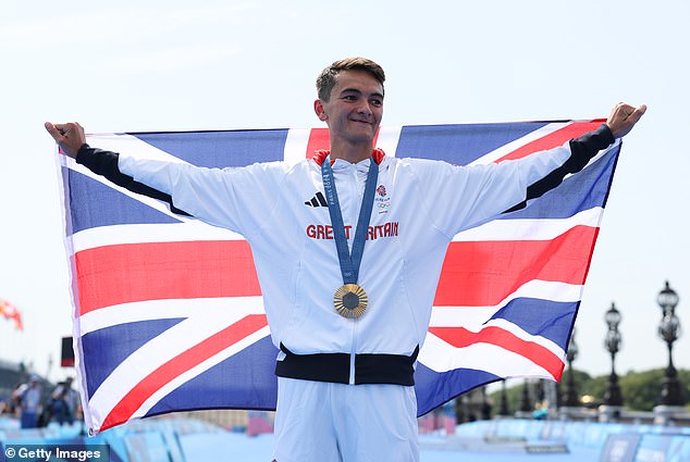 Alex Yee won one of two golds for Team Great Britain on Wednesday with a last-minute victory in the triathlon.