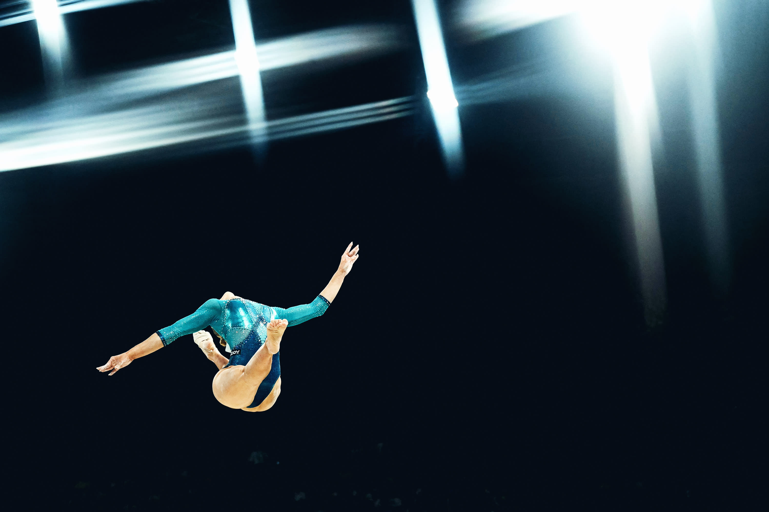  Italy's Alice D'amato competes in the balance beam event of the women's all-around final in artistic gymnastics during the Paris 2024 Olympic Games at the Bercy Arena in Paris, on August 1, 2024. (Photo by LOIC VENANCE/AFP via Getty Images)