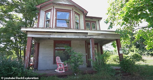 Devin explores a residential area that he finds in a state of ruin.