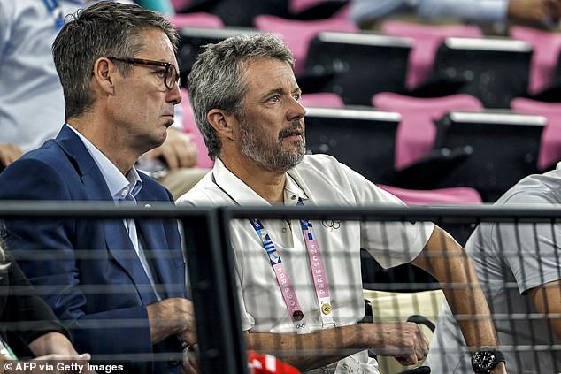 King Frederik reacted to Friday's men's doubles badminton semi-final match