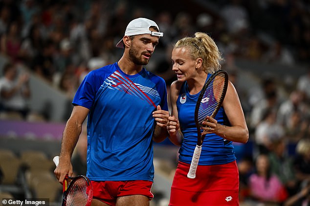 The Czech duo defeated Chinese duo Zhang Zhizhen and Wang Xinyu 6-2, 5-7, 10-8 last night to win the event in Paris.