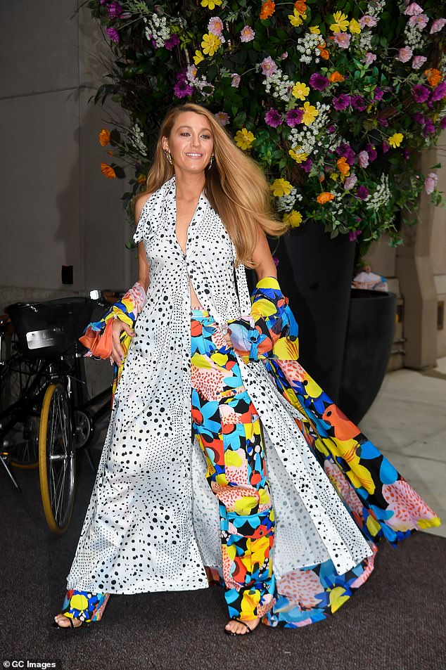 Lively was photographed on Sunday in New York City wearing a striking ensemble.