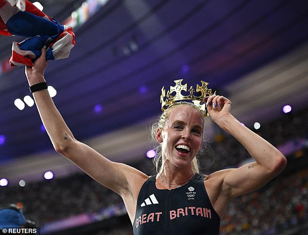 Team GB's poster girl then effortlessly picked up the pace and pulled away from the pack to cross the finish line.