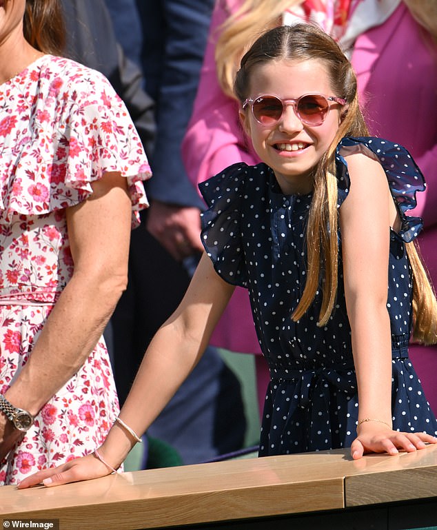 It looked similar to one worn by Her Majesty's nine-year-old granddaughter Princess Charlotte when she attended the Wimbledon final just weeks earlier.