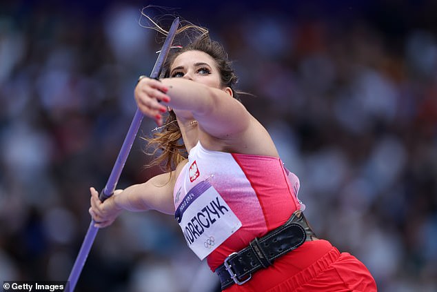 Today, Maria took part in the women's javelin throw in Paris, where she qualified in Group B with an impressive throw of 65.52 m.