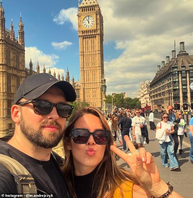 In a recent post, Maria shared a selection of adorable photographs from her trip to London.