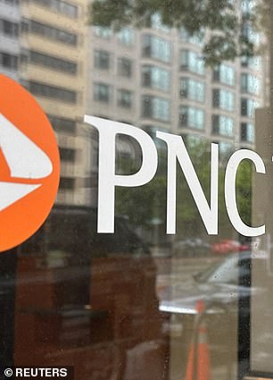 PNC and Chase each closed seven branches in the same period