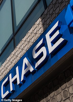 PNC and Chase each closed seven branches in the same period