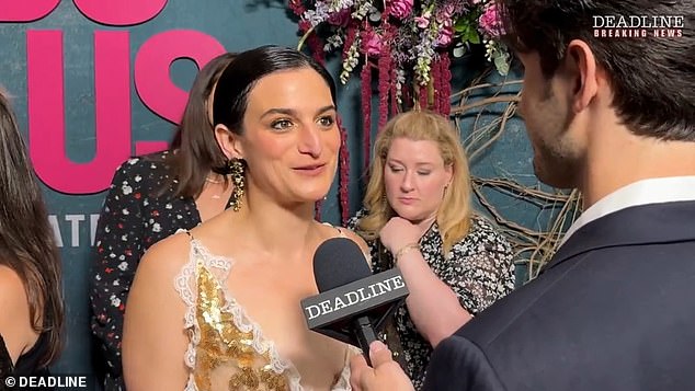 To make matters more suspicious, actress Jenny completely dodged a question about Justin on the red carpet at the premiere on Tuesday night.