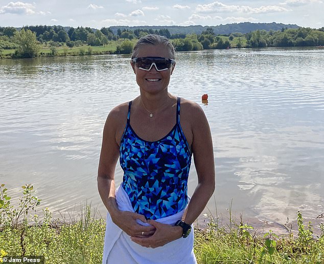 After the event, she noticed a lump in her belly, which after several scans, was confirmed to be a retroperitoneal sarcoma, a cancerous tumor that weighs a whopping 11 pounds — larger than the average newborn.