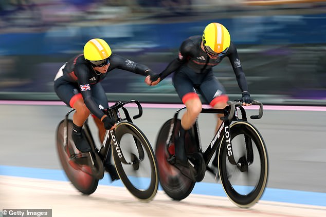 Despite taking an early lead on the velodrome today, the duo quickly faded and were soon eclipsed by the Italian and Dutch teams.