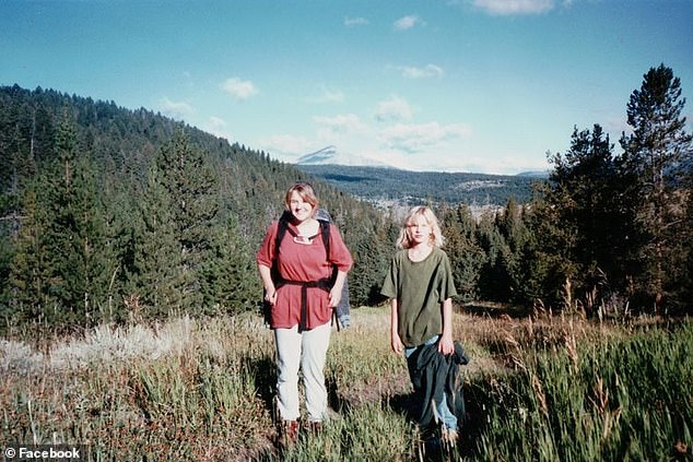 Houchins with her younger sister, Stephanie Mollet, now 39