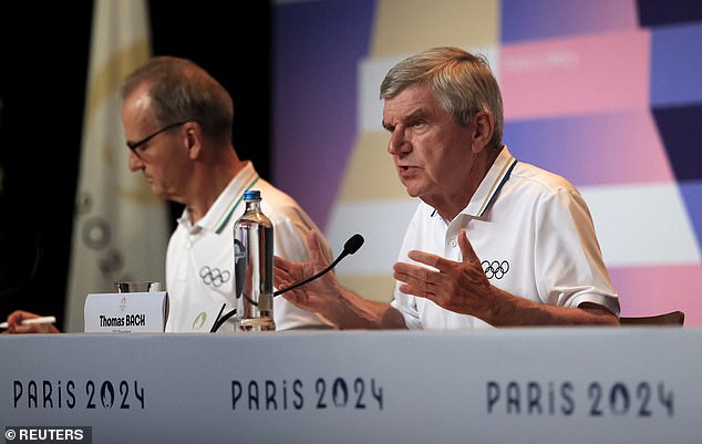 Thomas Bach confuses late American star John Glenn with John Lennon at his final press conference