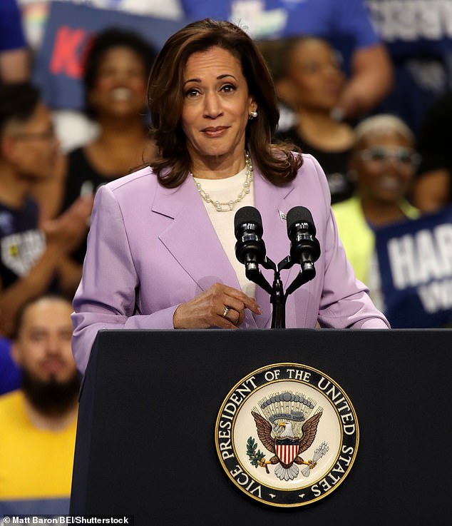 Harris' campaign now says the Minnesota governor simply made a mistake and did not try to lie to anyone about his military service.