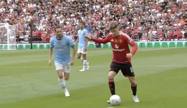 Bernardo Silva is set to challenge Alejandro Garnacho during the Community Shield