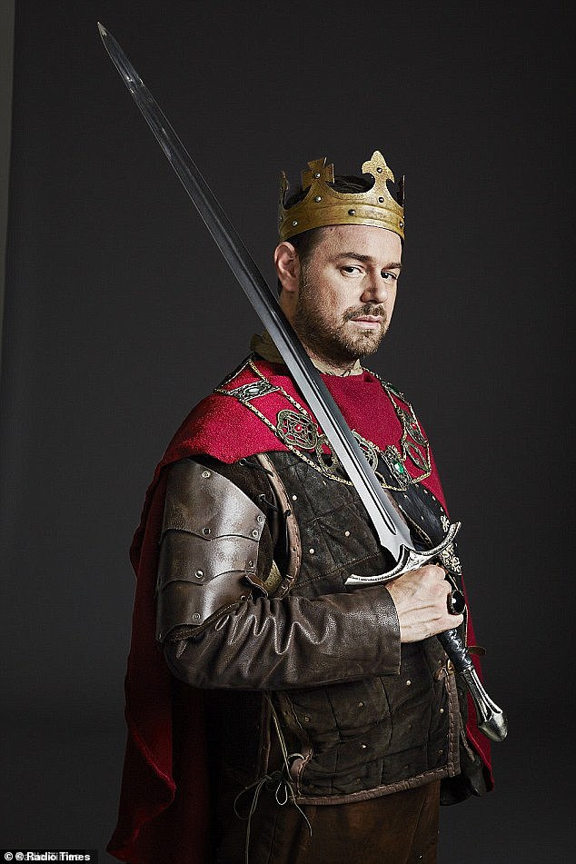 Danny Dyer discovered that his line of descent dates back to the 16th century, and to Henry VIII's brutal advisor, Thomas Cromwell.