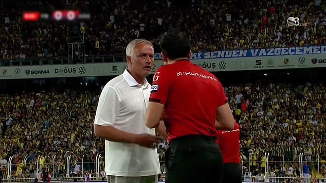 At the beginning of the match, the referee made him angry and he protested to the fourth official.