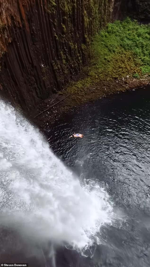 Somersaulting, an extreme sport that is gaining popularity on the Internet, involves divers launching themselves from great heights while holding a specific pose until the last possible second.