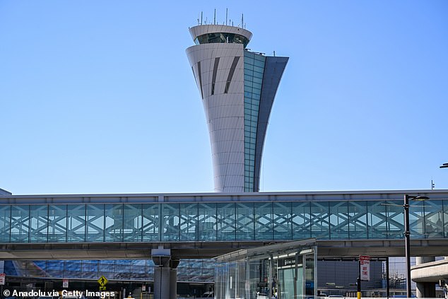 The pilot took off safely from San Francisco Airport bound for Wyoming, but was unable to land as scheduled.