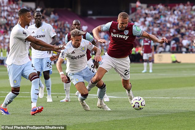 Lucas Paqueta had tied the score after a controversial penalty in which Matty Cash and Tomas Soucek intervened