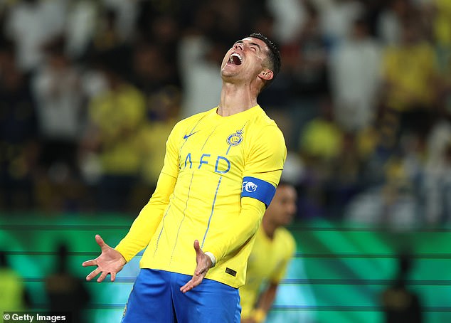 1723932943 681 Furious Cristiano Ronaldo storms down the tunnel WITHOUT collecting his