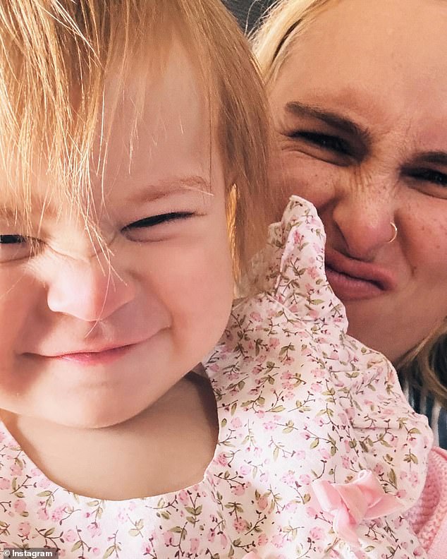 1724037695 966 Rumer Willis celebrates her 36th birthday with her one year old daughter