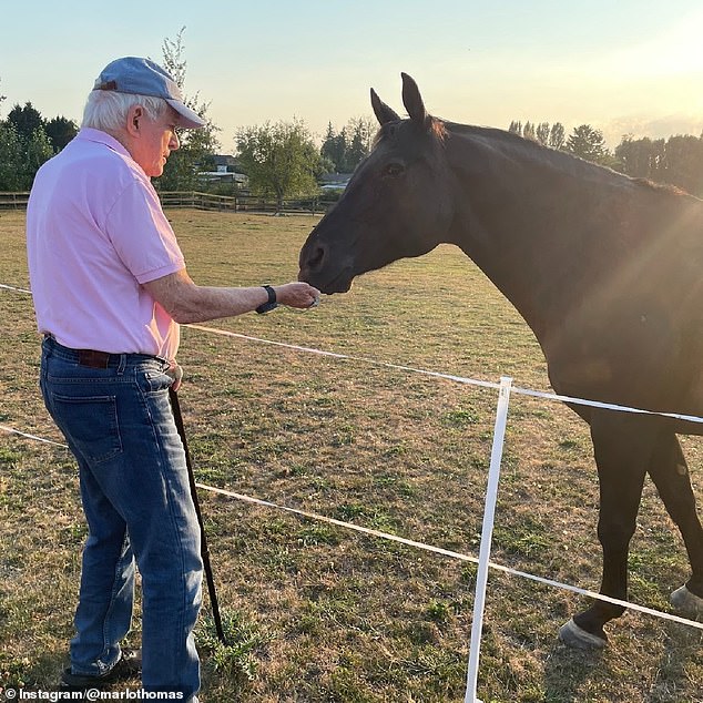 Last month, his wife Marlo, an 86-year-old actress and producer, posted a photo of the icon on Instagram while he was on a farm in Canada feeding a horse.