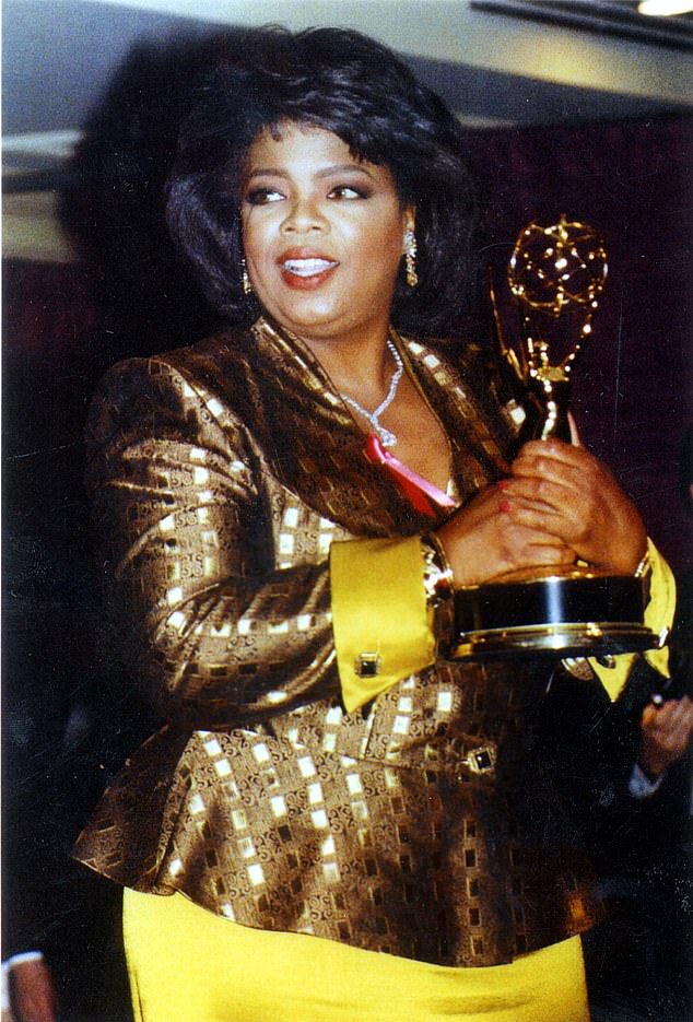 Oprah, pictured here in 1992, previously revealed that when she weighed 237 pounds (107.5 kg)