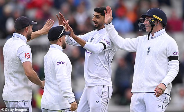 England regained control after tea with Shoaib Bashir dismissing De Silva