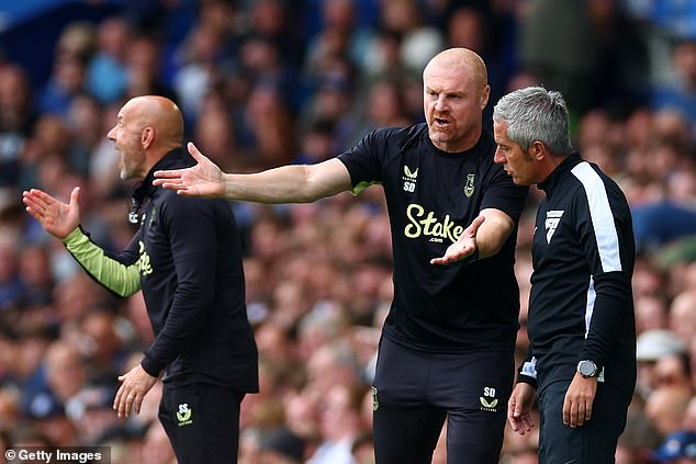 Sean Dyche hopes Everton can surprise everyone and beat Tottenham on Saturday afternoon.