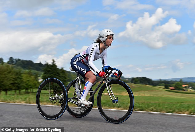 Professional cyclist Hannah Dines revealed that the equipment is made with men in mind