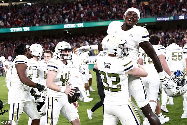 They then watched their Seminoles lose on a field goal to Georgia Tech.