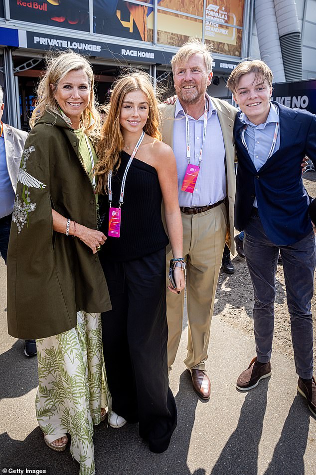 Princess Alexia beamed as she posed for photographs alongside her parents at the event and also alongside her cousin, Count Claus.