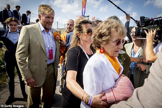 Princess Margaret of the Netherlands was escorted through the paddock with King Willem-Alexander.