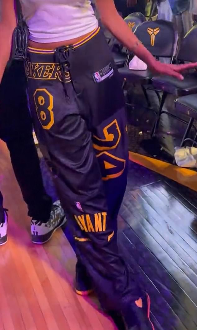 Juszczyk made the pants for Kobe's daughter on Mamba Day, the date dedicated to the late NBA legend on August 24