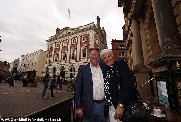 Gary and Lesley, from Grimsby, North Lincolnshire, said they saw no need to fly the new flags.