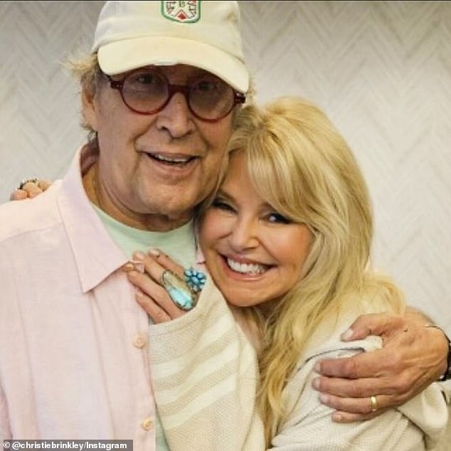 1724777906 75 Christie Brinkley 40 reunites with Chevy Chase 80 more than