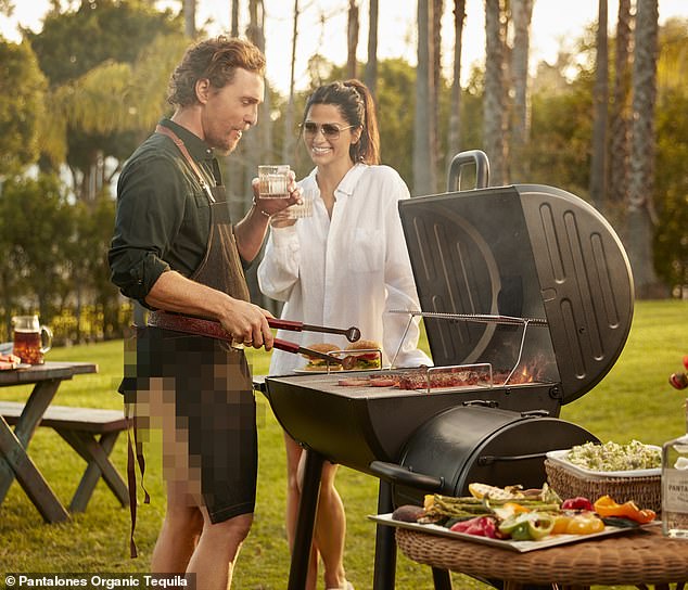 1724785777 187 Matthew McConaughey mows the lawn WITHOUT PANTS with his daring