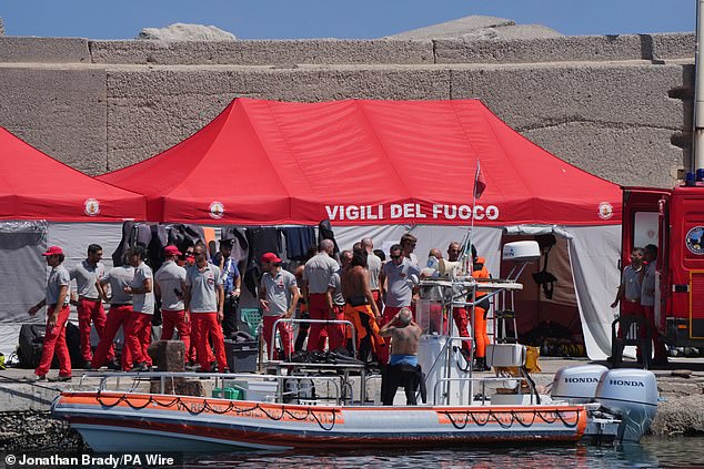 Fire service diving team returns to port on fourth day of search and recovery operation