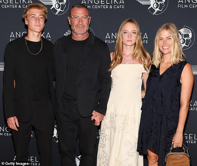 During his last public appearance in support of the film, Liev beamed with family happiness as he was surrounded by his wife and children.