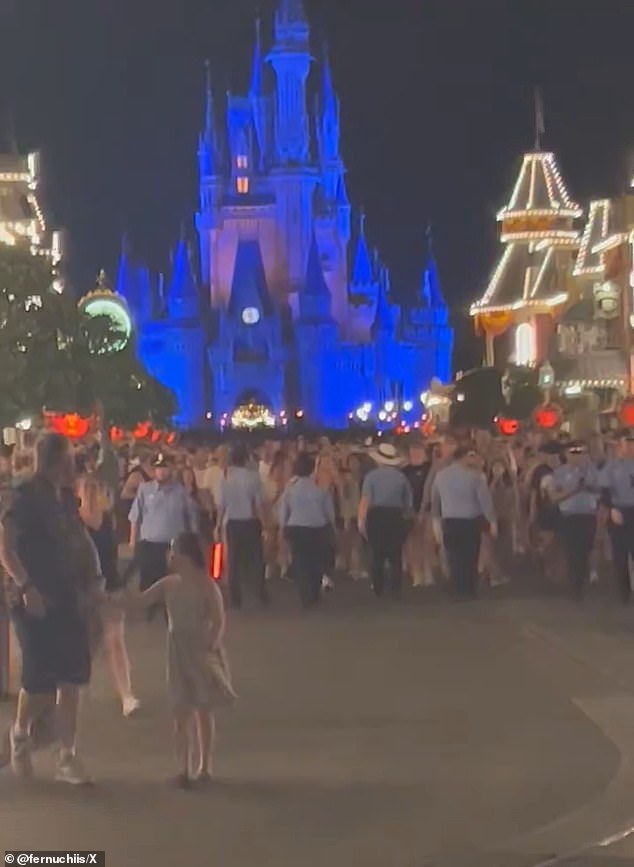 1725083068 215 Disney Worlds Magic Kingdom evacuated after false call about active