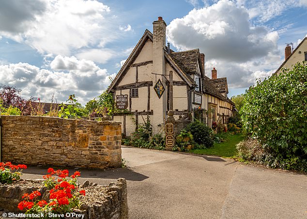 Swift reportedly likes to visit the Fleece Inn (pictured above) in Bretforton, Worcestershire