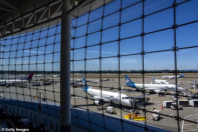 The airport covers 2,500 acres and has three parallel runways. It is the main international airport serving Seattle and its metropolitan area in Washington state.