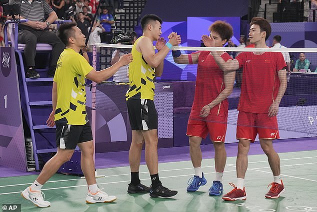 The defeated Chinese players warmly congratulated their opponents despite the differences between their nations outside of the sport.