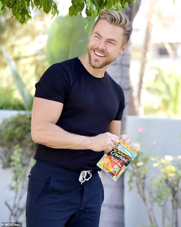 Always looking for healthy snack options, the TV star was holding a bag of Starkist protein.