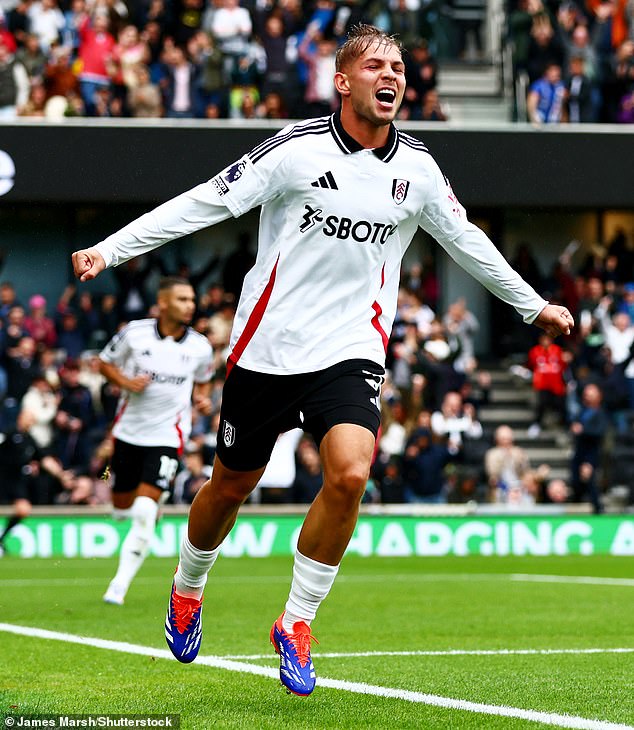 Deeney also notably chose attacking midfielder Emile Smith Rowe as one of his defensive midfielders.