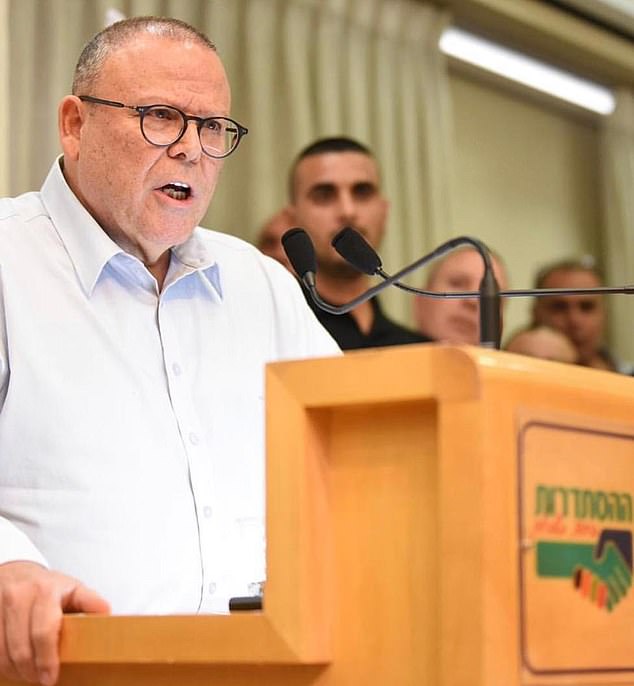 The head of the Histadrut Labor Federation, Arnon Bar-David, made the strike announcement on Sunday.