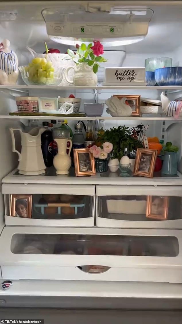 Some users have turned to Bridgerton for inspiration when designing their fridge, filling the space with ceramic plates for storing food, wicker baskets containing fruits and vegetables, and small miniature statues.