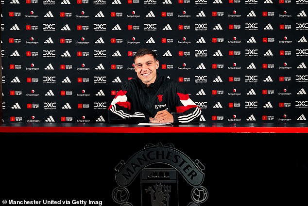 Uruguayan midfielder Manuel Ugarte has joined Manchester United from PSG in a £51m deal